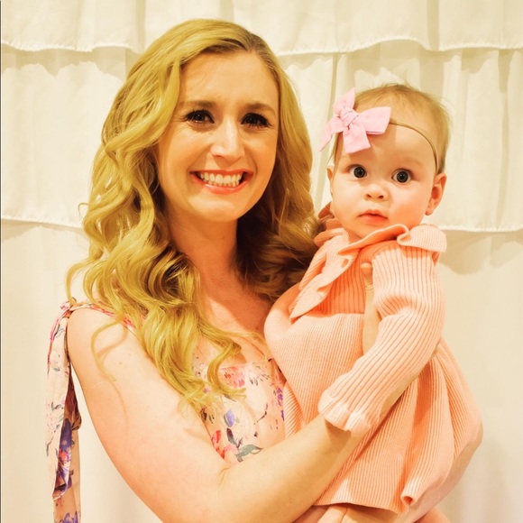 Meet your Posher, Caitlin - Picture 6 of 8